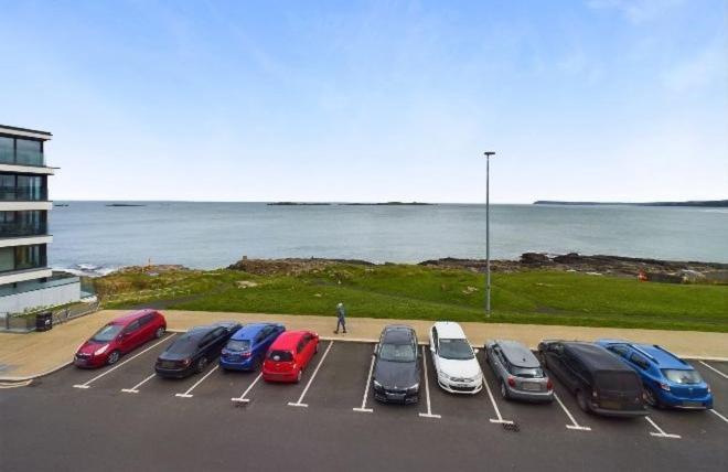 Cosy 3 Bedroom Apartment In Central Portrush With Sea Views Exterior foto